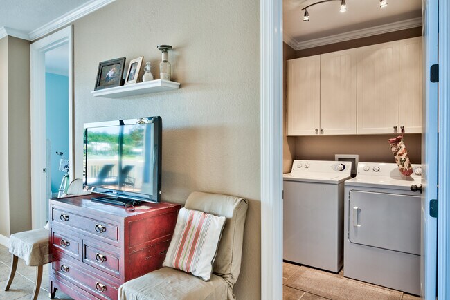 Foto del edificio - 2232 Crystal Cove Ln