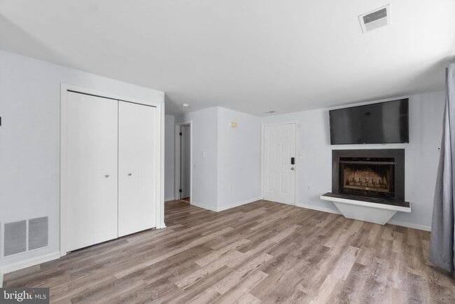 Building Photo - 1225 Danielle Dr