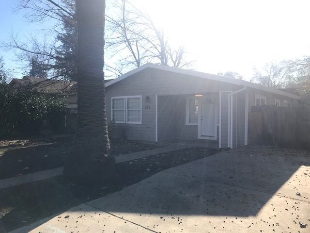 Building Photo - 506 El Camino Ave.