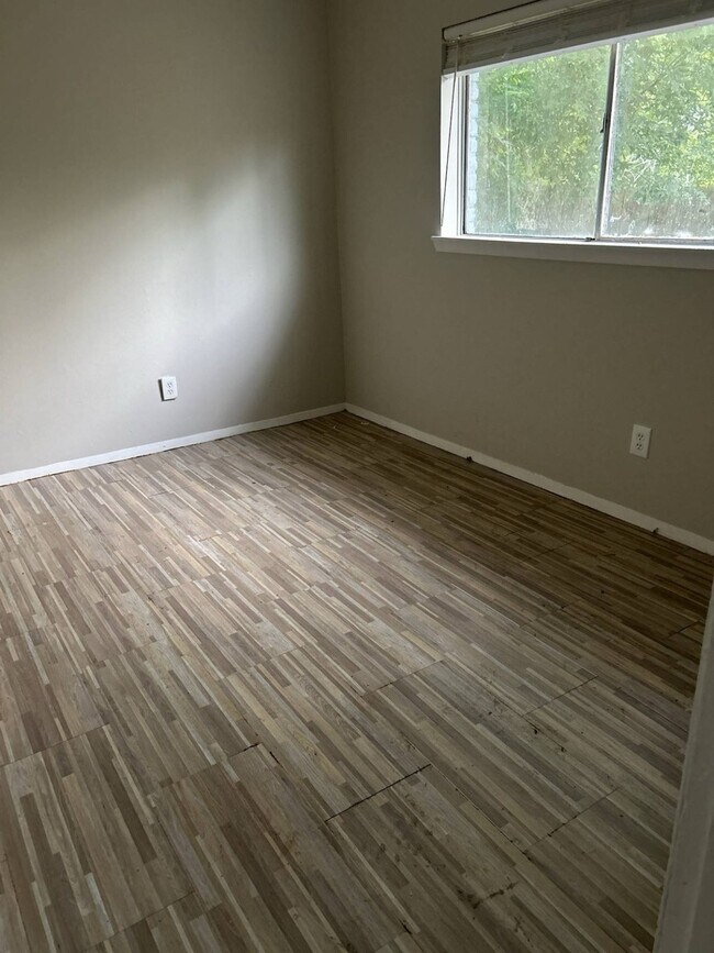 Foto del edificio - 12654 Monarch Rd