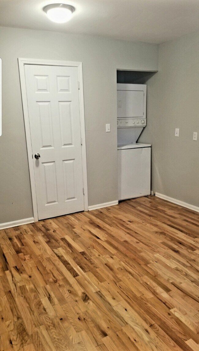 Foto del edificio - 1677 Wayland Cir NE