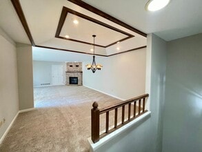 Building Photo - 636 Cheyenne Dr