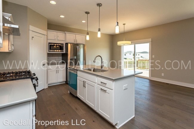 Building Photo - 3 br, 2 bath House - 1105 89th St