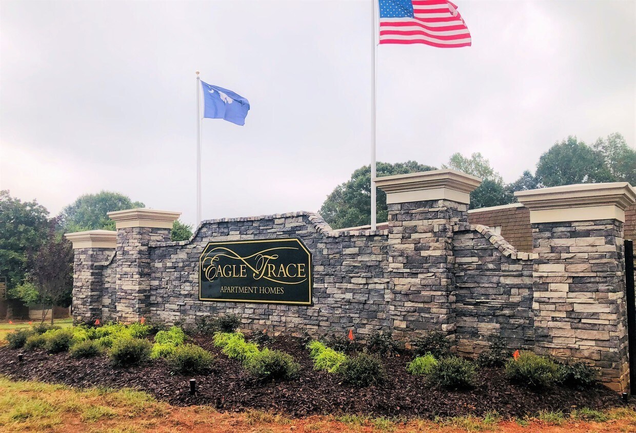 Foto principal - Eagle Trace Apartments