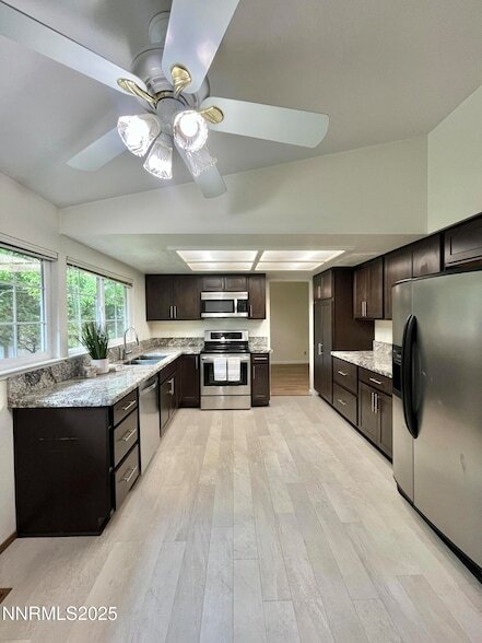 Building Photo - 1965 Woodtrail Dr