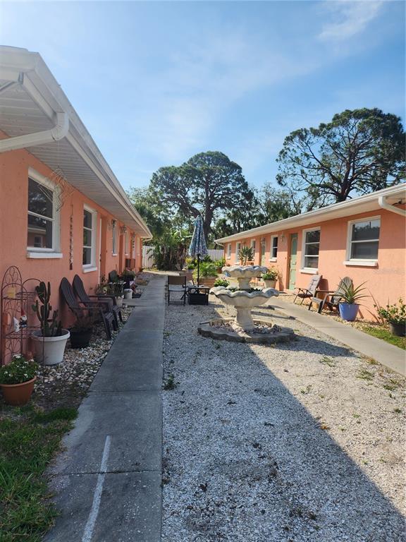 Foto del edificio - 218 Colonia Ln E