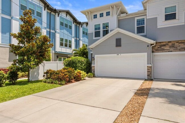 Building Photo - 408 S Matanzas Ave