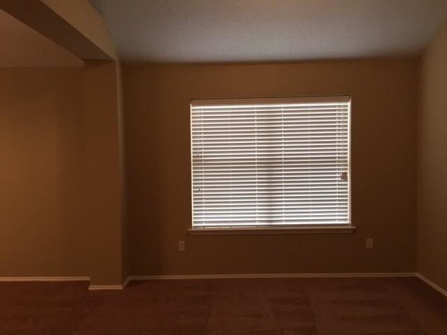 Building Photo - 6000 Fenwick Ln