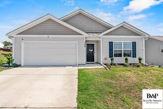 Building Photo - 168 Glenshire Dr