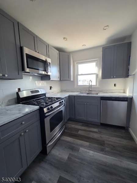 Building Photo - 25 Oxford St