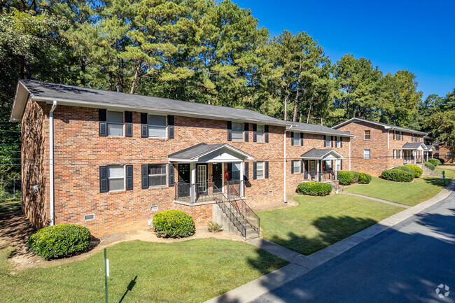 Building Photo - Cascade Oaks Apartments