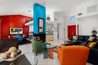 Building Photo - 75395 Riviera Dr