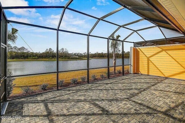 Foto del edificio - 8572 Margaritaville Blvd