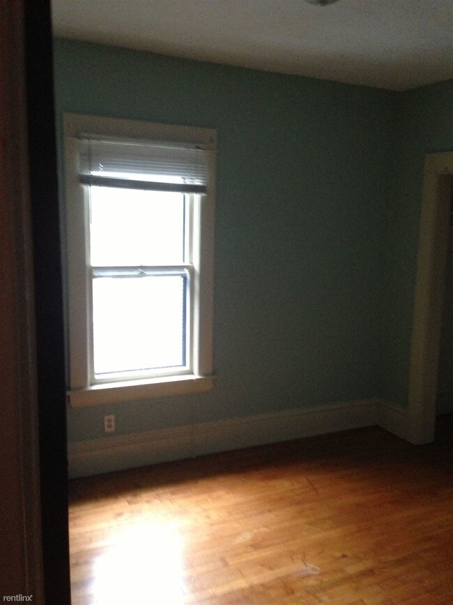 Building Photo - 161 Prospect Ave NE
