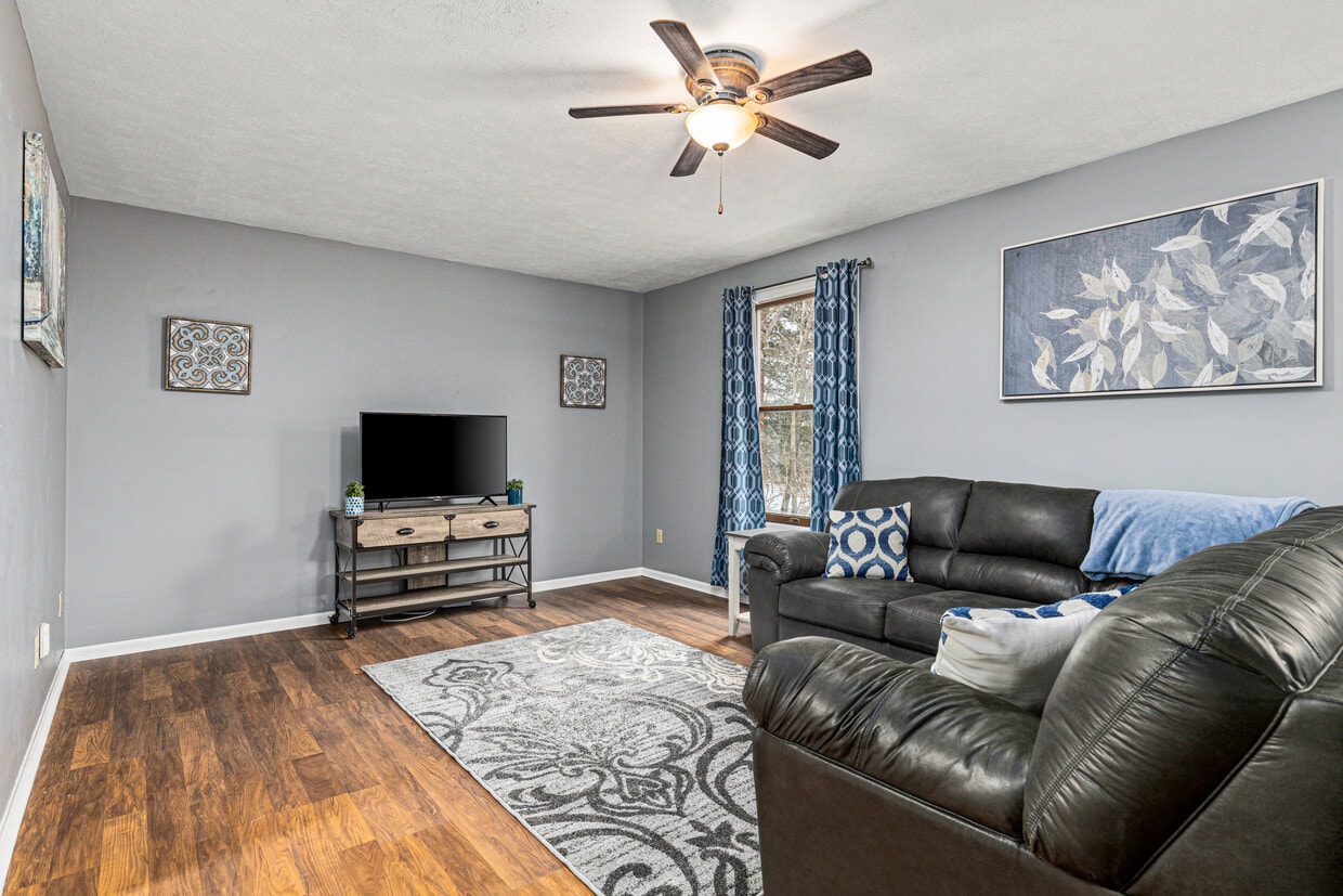 113 Wood Ct Unit 2, East Peoria, IL 61611 113 Wood Ct East Peoria, IL