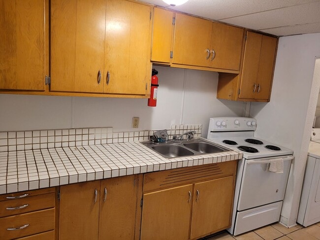 Building Photo - 5711 Wadena St