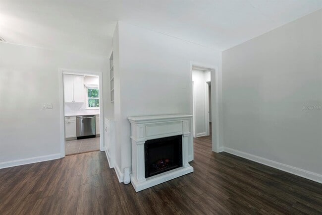 Foto del edificio - 1210 N Donnelly St