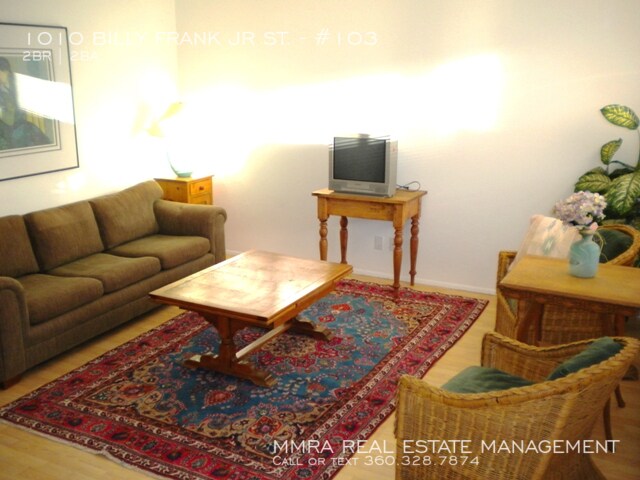 Foto del edificio - PRE-LEASING: 2 Bedroom Suite - Blocks to WWU!