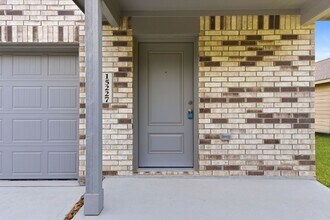 Building Photo - 15227 Abella Dr
