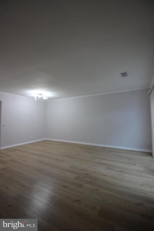 Building Photo - 2432 Glengyle Dr