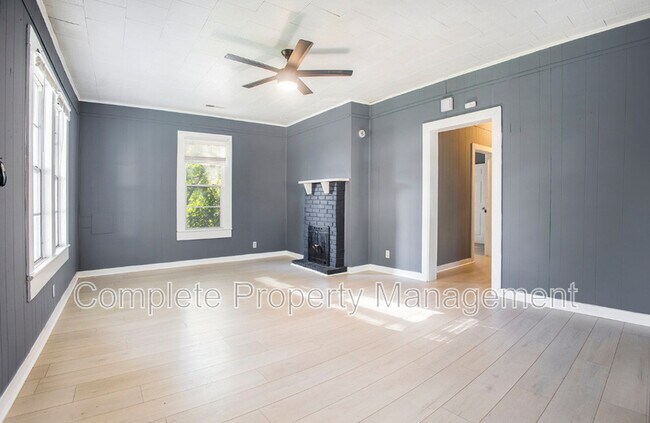 Building Photo - 5906 5th St S