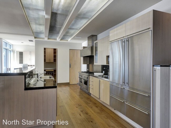 Foto del edificio - 4 br, 5 bath House - 5525 SW Woods Ct.