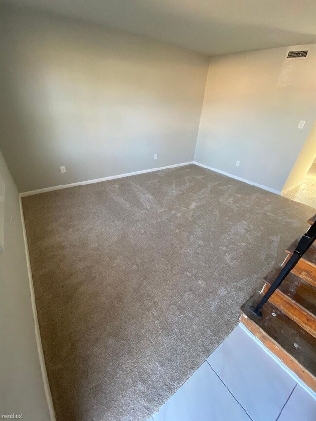 Building Photo - 2 br, 1.5 bath Duplex - 1510 Tabb Ave