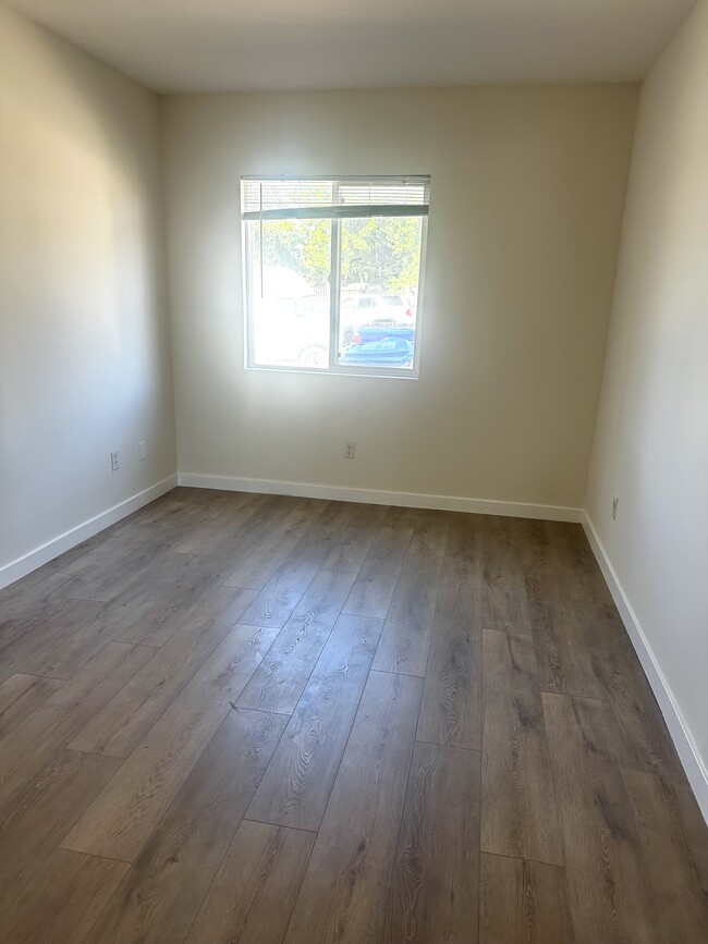 Building Photo - 14684 Nurmi St