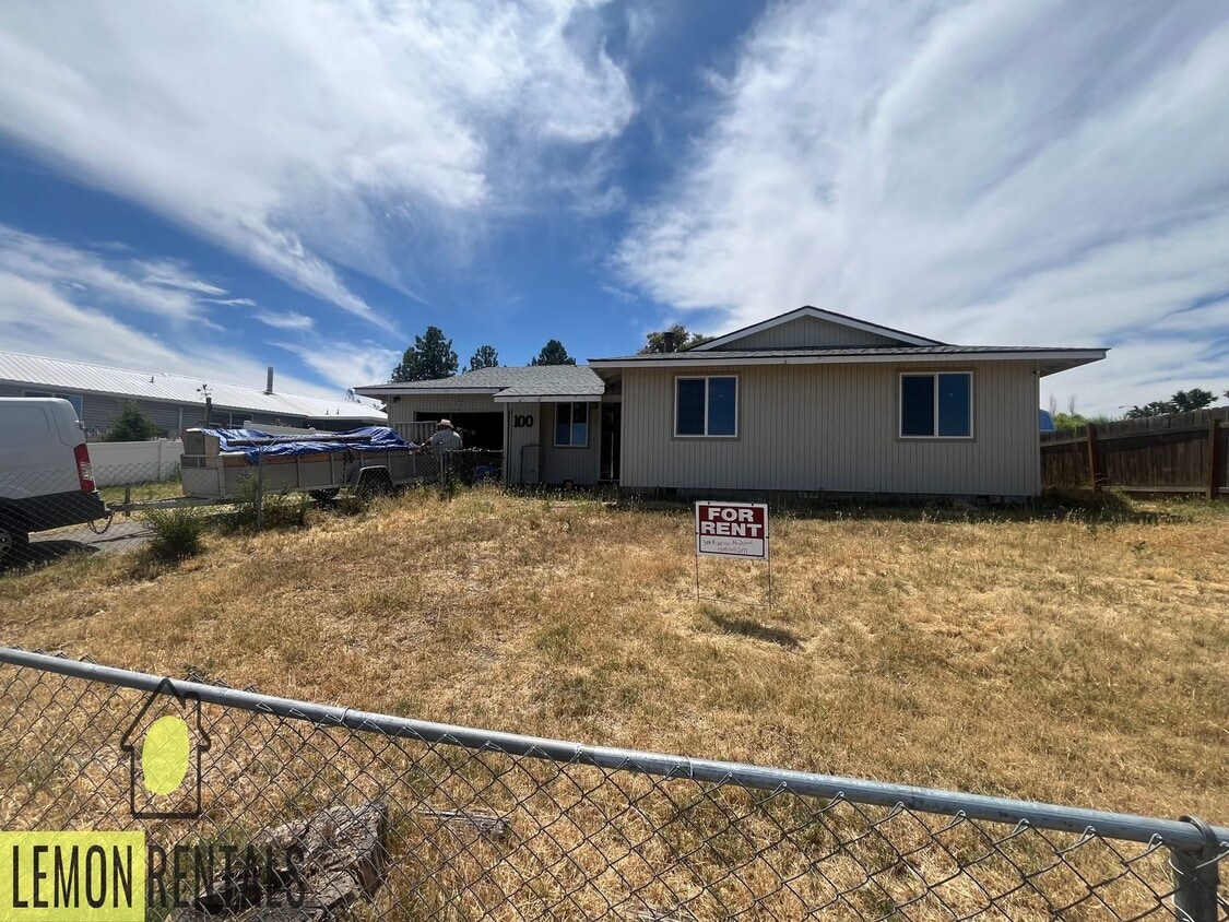 Primary Photo - Newly remodeled house in Umatilla, Oregon