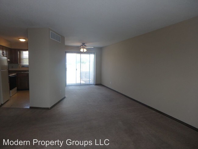 Building Photo - 4345 Santa Anna Dr