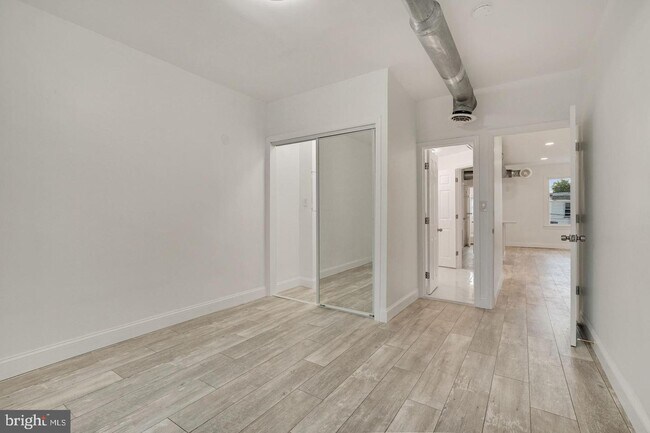 Foto del edificio - 5413 Georgia Ave NW