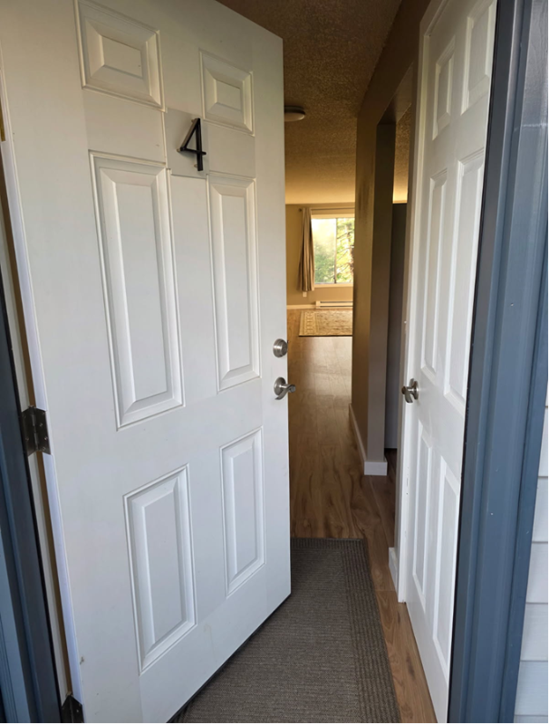 Building Photo - 990 S 11th St