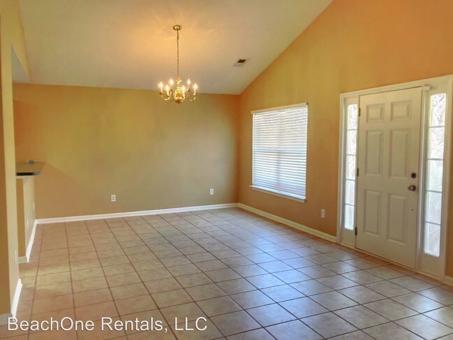Building Photo - 3 br, 2 bath House - 123 Marbella Drive