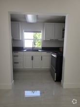 Building Photo - 2175 NE 170th St