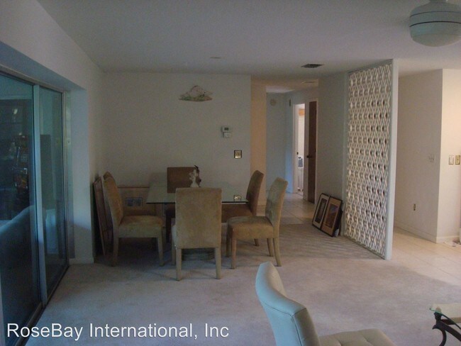 Building Photo - 717 Treasure Boat Way