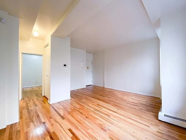 Building Photo - 29 Avenue B