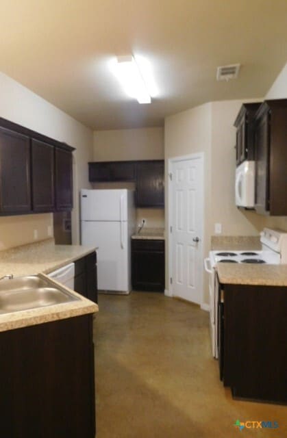 Building Photo - 4403 Cambridge Dr