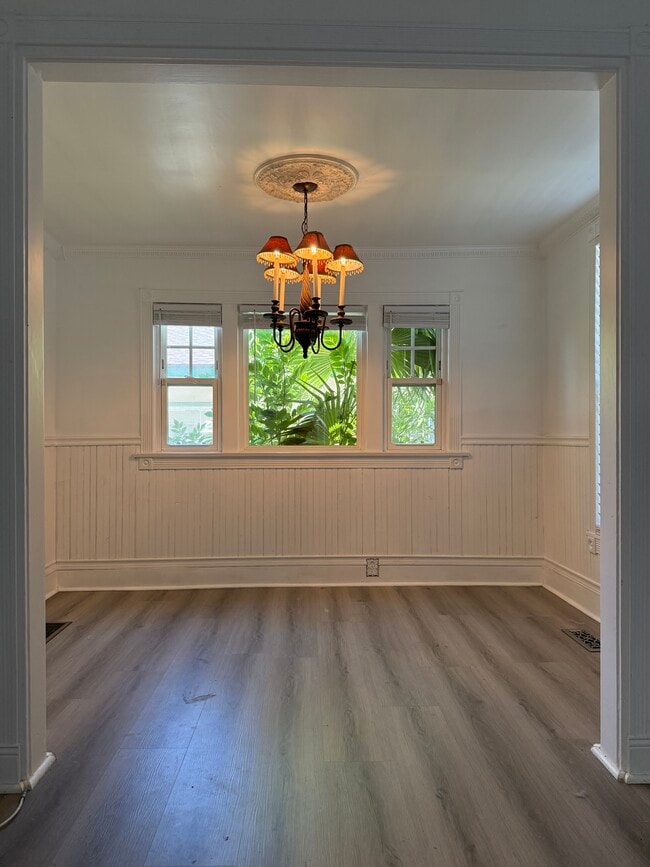 dining room - 2448 5th St