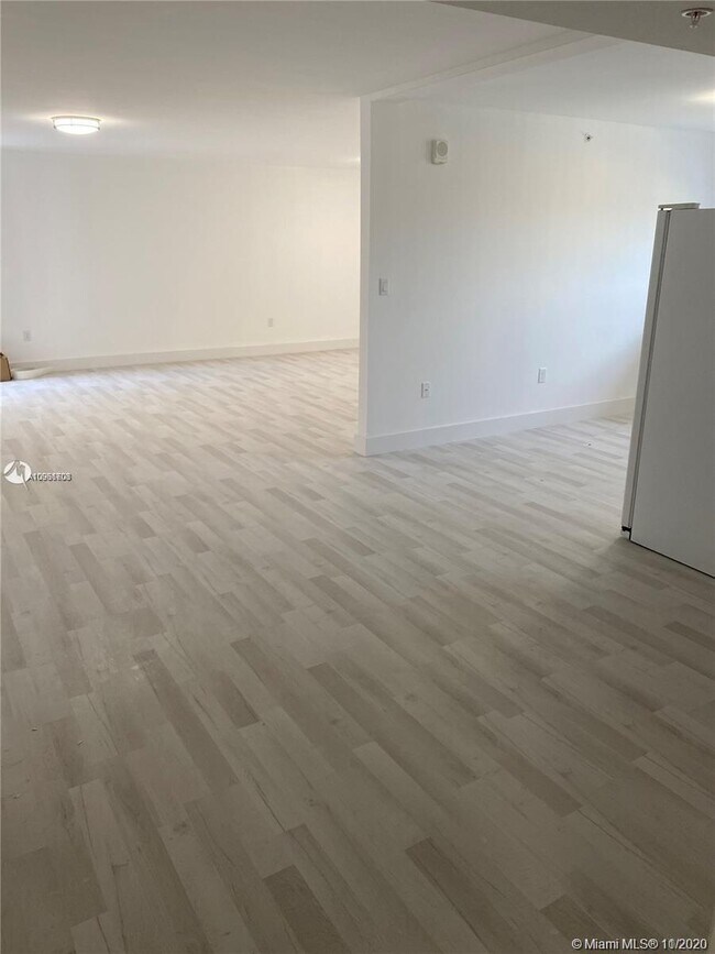 Foto del edificio - 1029 NW 3rd St