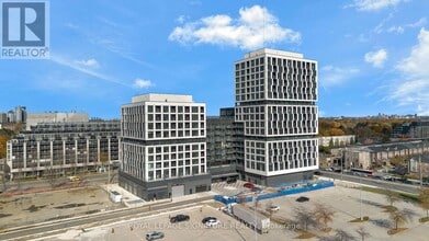 Building Photo - 1007 The Queensway