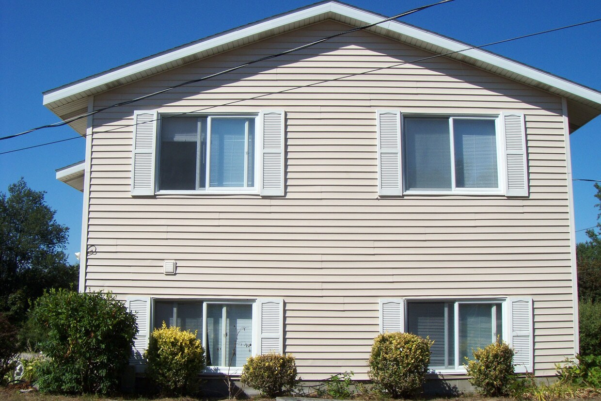 Primary Photo - 516 Peach St