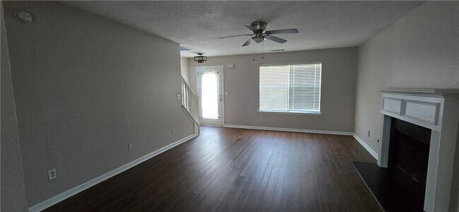 Foto del edificio - 3644 Caseys Cove