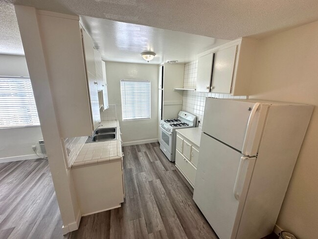 Foto del edificio - Cute 1bd/1ba move in ready in NoHo