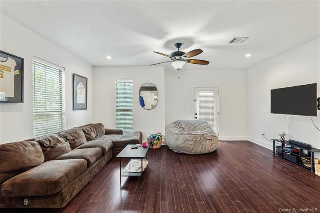 Foto del edificio - 3535 Knight Ln