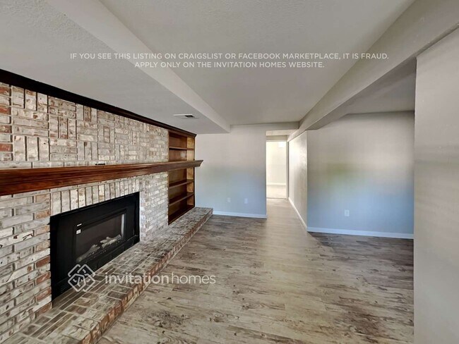 Foto del edificio - 8450 Sandreed Cir