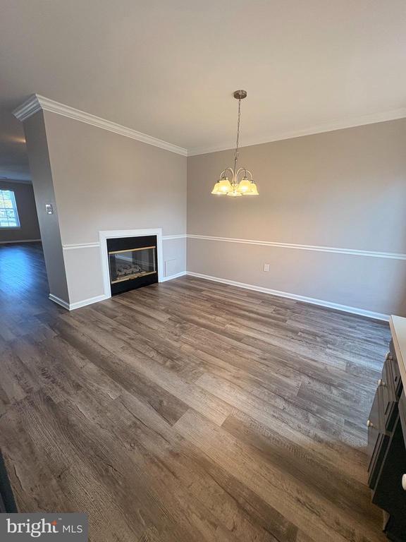 Foto del edificio - 905 Kennedy Ct