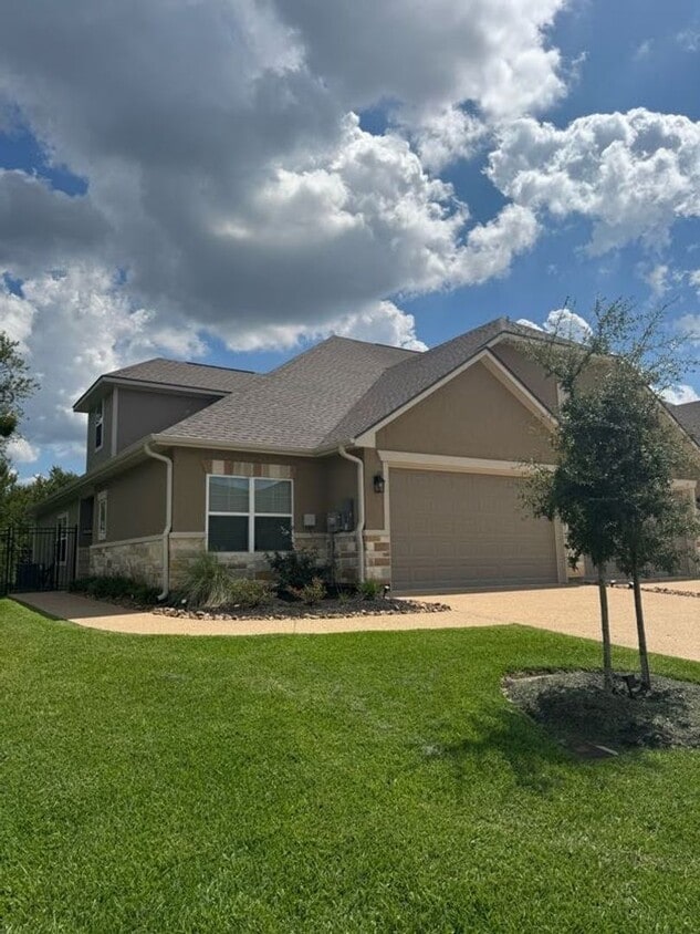 Welcome Home to Summit Crossing - Welcome Home to Summit Crossing