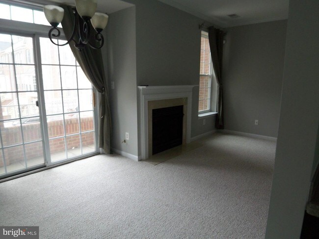 Building Photo - 8181 Carnegie Hall Ct