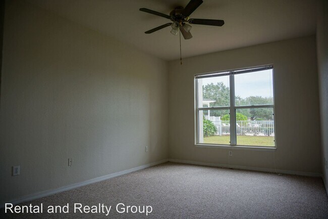 Building Photo - 2 br, 2 bath House - 5013 Hemingway Cir