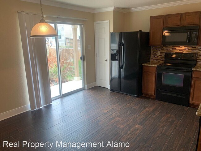 Building Photo - 3 br, 2 bath House - 10926 Livewater Trail